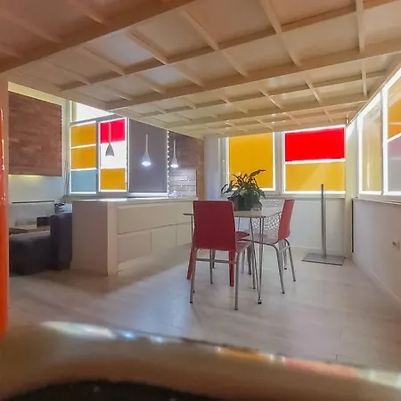 Poplex A Cozy Pop Art Inspired Loft In Center Of *