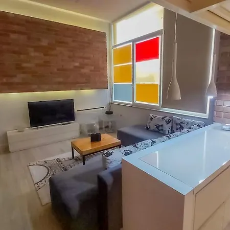 Poplex A Cozy Pop Art Inspired Loft In Center Of Apartment Tirana